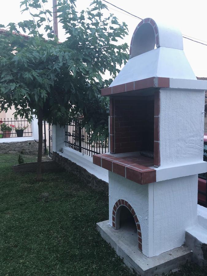 시키아 Kyr Gianni Mansion 빌라 외부 사진